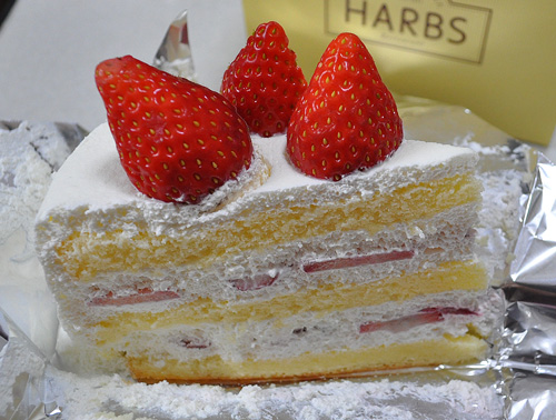 Harbs ハーブス のケーキ 朝はだいたいパン