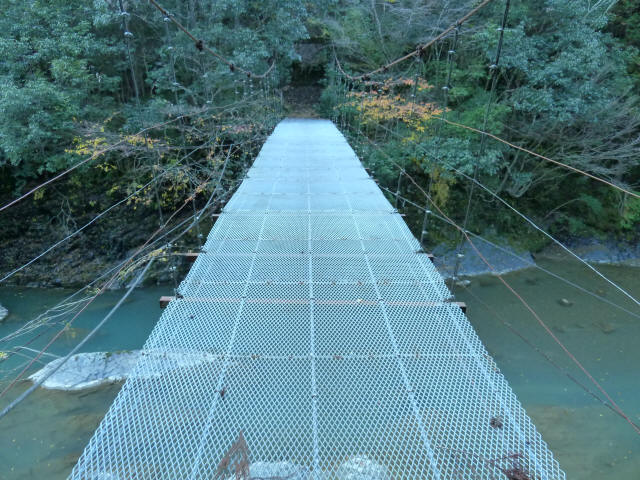 鎌塚の吊橋2
